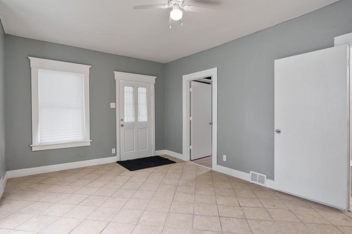 229 Forest, ROCKFORD, Illinois 61101, ,2 Units,For Sale,Forest,202604879