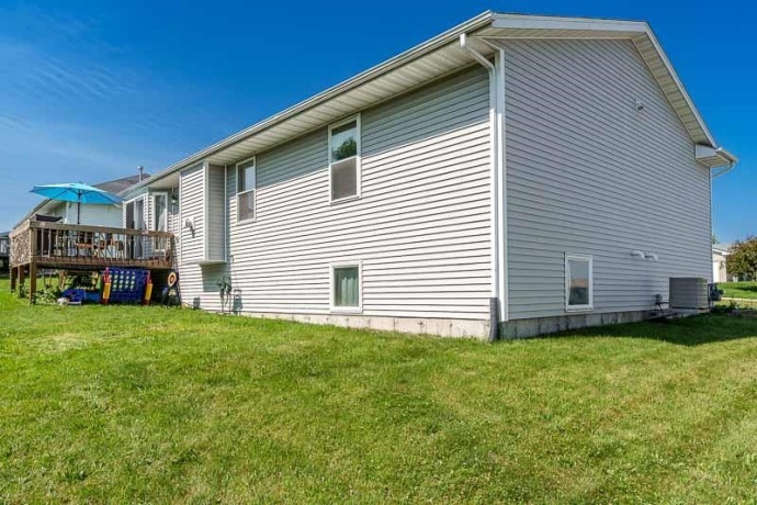 4222 Sunbury, ROCKFORD, Illinois 61109, 3 Bedrooms Bedrooms, ,2 BathroomsBathrooms,House,For Sale,Sunbury,202604877