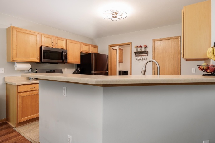 9006 Leicester, ROSCOE, Illinois 61073, 3 Bedrooms Bedrooms, ,2 BathroomsBathrooms,Condominium,For Sale,Leicester,202604878