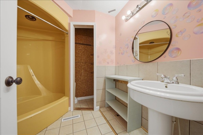 203 Niessen Stigen, LEE, Illinois 60530, 3 Bedrooms Bedrooms, ,2 BathroomsBathrooms,House,For Sale,Niessen Stigen,202604881