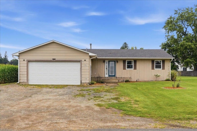 203 Niessen Stigen, LEE, Illinois 60530, 3 Bedrooms Bedrooms, ,2 BathroomsBathrooms,House,For Sale,Niessen Stigen,202604881