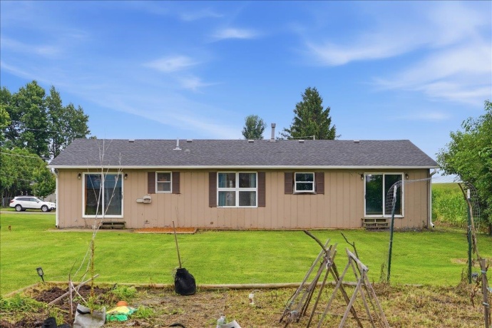 203 Niessen Stigen, LEE, Illinois 60530, 3 Bedrooms Bedrooms, ,2 BathroomsBathrooms,House,For Sale,Niessen Stigen,202604881