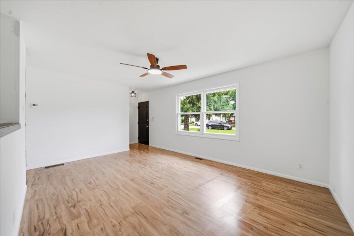 9309 Baldwin, MACHESNEY PARK, Illinois 61115, 4 Bedrooms Bedrooms, ,1 BathroomBathrooms,House,For Sale,Baldwin,202604883