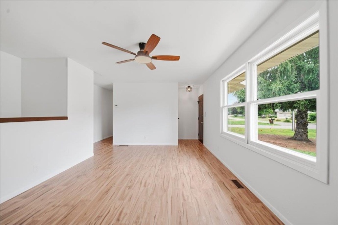 9309 Baldwin, MACHESNEY PARK, Illinois 61115, 4 Bedrooms Bedrooms, ,1 BathroomBathrooms,House,For Sale,Baldwin,202604883