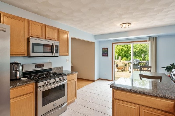 3078 DERBYSHIRE, MACHESNEY PARK, Illinois 61115, 3 Bedrooms Bedrooms, ,3 BathroomsBathrooms,House,For Sale,DERBYSHIRE,202604884