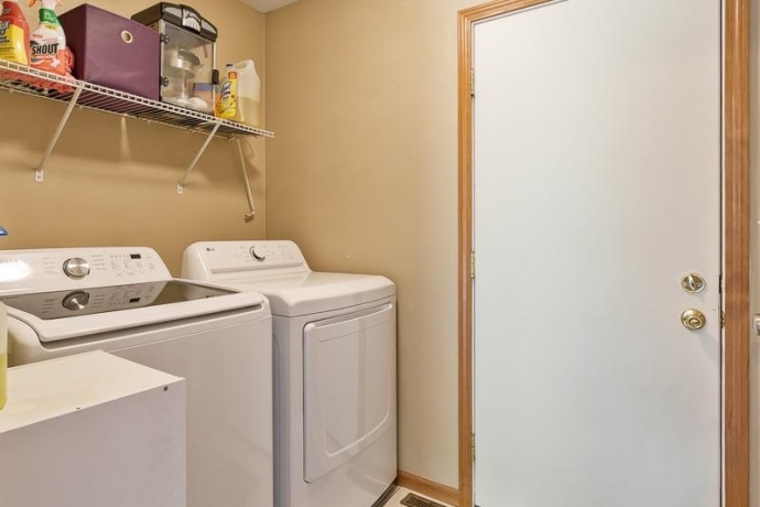 3078 DERBYSHIRE, MACHESNEY PARK, Illinois 61115, 3 Bedrooms Bedrooms, ,3 BathroomsBathrooms,House,For Sale,DERBYSHIRE,202604884