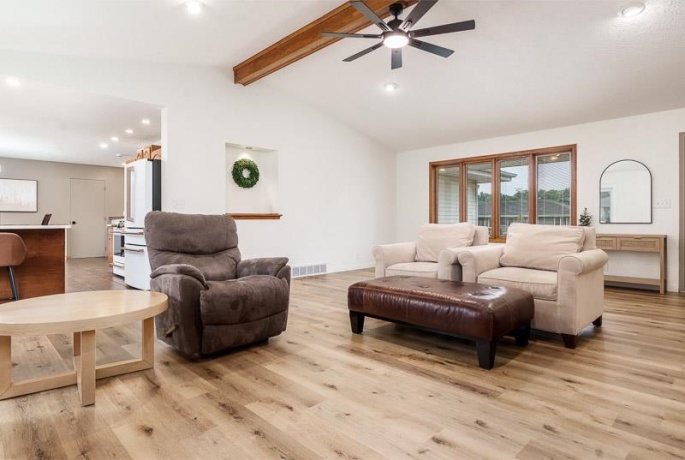 7242 MOSS CANYON, CHERRY VALLEY, Illinois 61016, 3 Bedrooms Bedrooms, ,3 BathroomsBathrooms,House,For Sale,MOSS CANYON,202604885