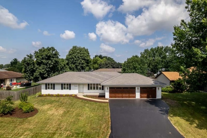 7242 MOSS CANYON, CHERRY VALLEY, Illinois 61016, 3 Bedrooms Bedrooms, ,3 BathroomsBathrooms,House,For Sale,MOSS CANYON,202604885