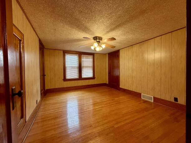 109 Rapp, MOUNT CARROLL, Illinois 61053, 3 Bedrooms Bedrooms, ,2 BathroomsBathrooms,House,For Sale,Rapp,202604887