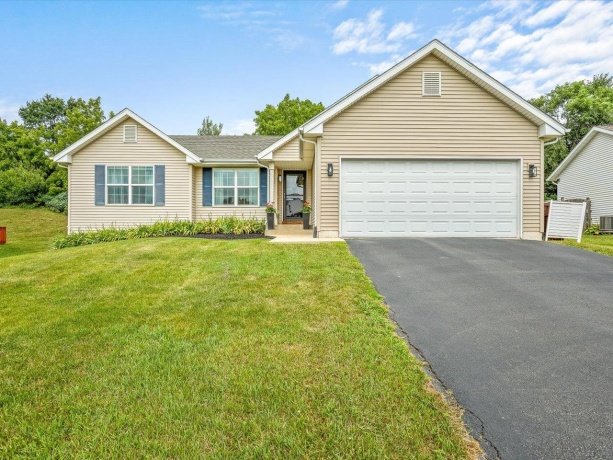 3418 Citadel, ROCKFORD, Illinois 61109, 3 Bedrooms Bedrooms, ,2 BathroomsBathrooms,House,For Sale,Citadel,202604889