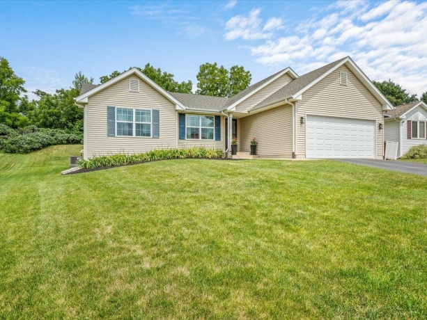 3418 Citadel, ROCKFORD, Illinois 61109, 3 Bedrooms Bedrooms, ,2 BathroomsBathrooms,House,For Sale,Citadel,202604889