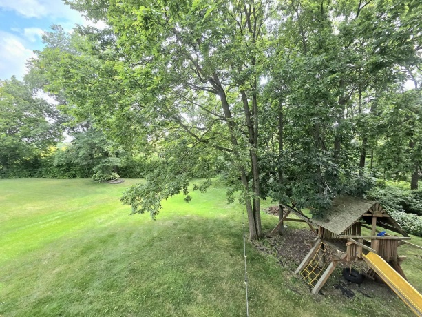 702 Meadow Crossing, ROSCOE, Illinois 61073, 4 Bedrooms Bedrooms, ,3 BathroomsBathrooms,House,For Sale,Meadow Crossing,202604891