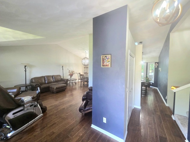 702 Meadow Crossing, ROSCOE, Illinois 61073, 4 Bedrooms Bedrooms, ,3 BathroomsBathrooms,House,For Sale,Meadow Crossing,202604891