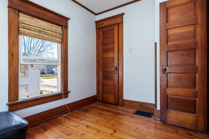 1034 Whitney Blvd, BELVIDERE, Illinois 61008, 3 Bedrooms Bedrooms, ,1 BathroomBathrooms,House,For Sale,Whitney Blvd,202604298