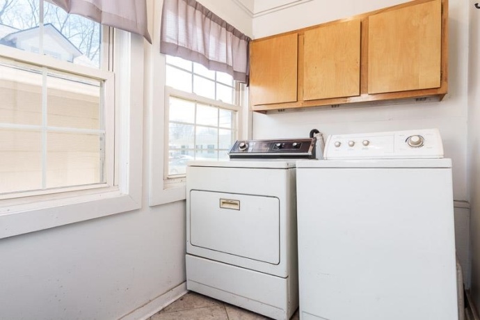 1034 Whitney Blvd, BELVIDERE, Illinois 61008, 3 Bedrooms Bedrooms, ,1 BathroomBathrooms,House,For Sale,Whitney Blvd,202604298