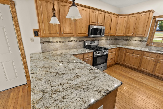 2364 Cairnwell, BELVIDERE, Illinois 61008, 4 Bedrooms Bedrooms, ,3 BathroomsBathrooms,House,For Sale,Cairnwell,202604892