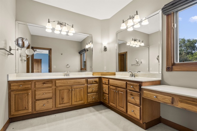 2364 Cairnwell, BELVIDERE, Illinois 61008, 4 Bedrooms Bedrooms, ,3 BathroomsBathrooms,House,For Sale,Cairnwell,202604892