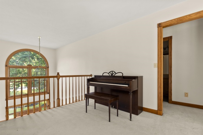 2364 Cairnwell, BELVIDERE, Illinois 61008, 4 Bedrooms Bedrooms, ,3 BathroomsBathrooms,House,For Sale,Cairnwell,202604892