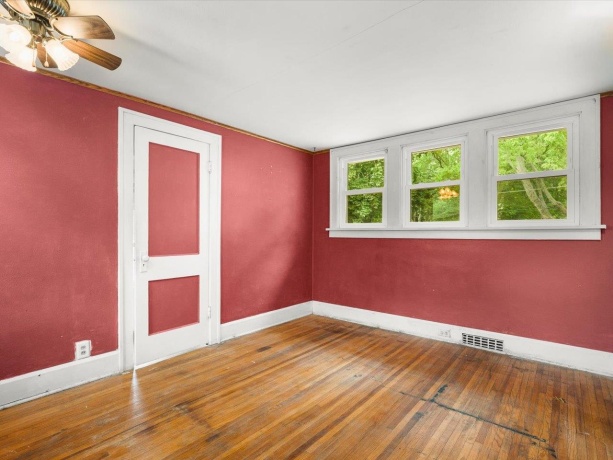 3308 Louise, ROCKFORD, Illinois 61108, 2 Bedrooms Bedrooms, ,1 BathroomBathrooms,House,For Sale,Louise,202604893