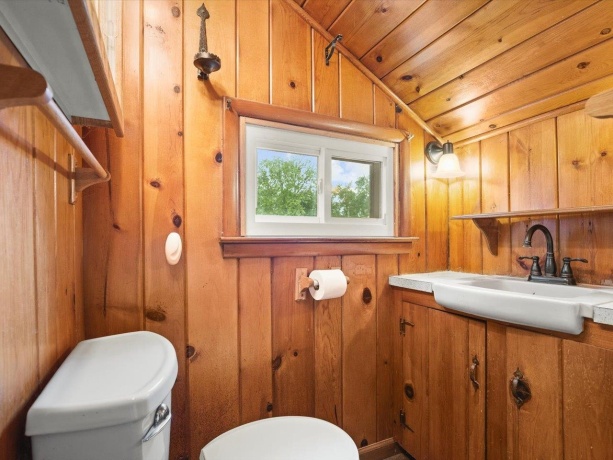 3308 Louise, ROCKFORD, Illinois 61108, 2 Bedrooms Bedrooms, ,1 BathroomBathrooms,House,For Sale,Louise,202604893