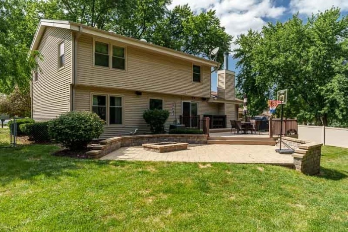 2823 WOODHILL, ROCKFORD, Illinois 61114, 4 Bedrooms Bedrooms, ,2 BathroomsBathrooms,House,For Sale,WOODHILL,202604894