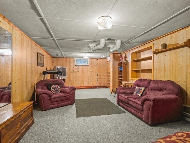 300 4th, ROCK FALLS, Illinois 61071, 3 Bedrooms Bedrooms, ,2 BathroomsBathrooms,House,For Sale,4th,202604895