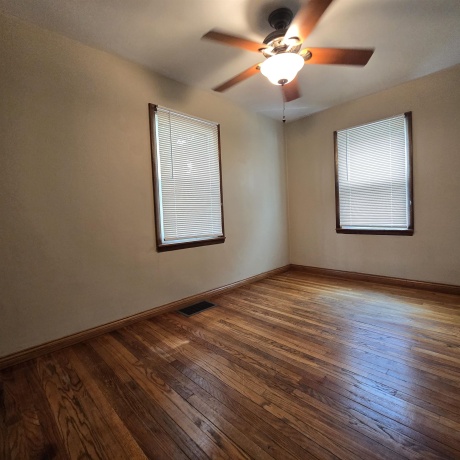 309 9th, ROCK FALLS, Illinois 61071, 4 Bedrooms Bedrooms, ,2 BathroomsBathrooms,House,For Sale,9th,202604896