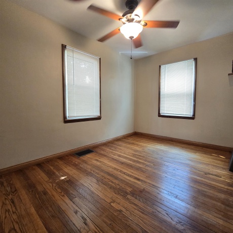 309 9th, ROCK FALLS, Illinois 61071, 4 Bedrooms Bedrooms, ,2 BathroomsBathrooms,House,For Sale,9th,202604896