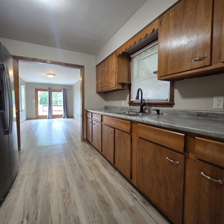 309 9th, ROCK FALLS, Illinois 61071, 4 Bedrooms Bedrooms, ,2 BathroomsBathrooms,House,For Sale,9th,202604896