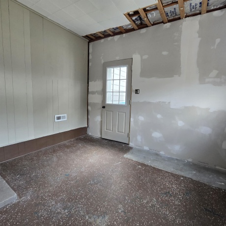 309 9th, ROCK FALLS, Illinois 61071, 4 Bedrooms Bedrooms, ,2 BathroomsBathrooms,House,For Sale,9th,202604896