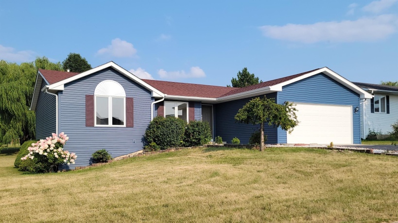 4202 Sunbury, ROCKFORD, Illinois 61109, 5 Bedrooms Bedrooms, ,3 BathroomsBathrooms,House,For Sale,Sunbury,202604897