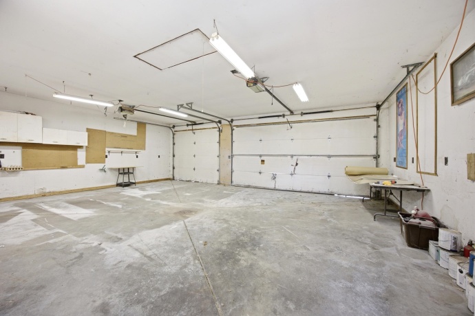 203 Pearl, LOVES PARK, Illinois 61111, 2 Bedrooms Bedrooms, ,1 BathroomBathrooms,House,For Sale,Pearl,202604898