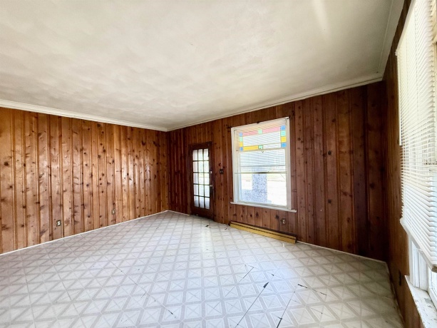427 9th, ROCKFORD, Illinois 61104, ,2 Units,For Sale,9th,202604899