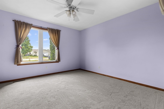 651 Purple Sage, ROSCOE, Illinois 61073, 3 Bedrooms Bedrooms, ,2 BathroomsBathrooms,House,For Sale,Purple Sage,202604900