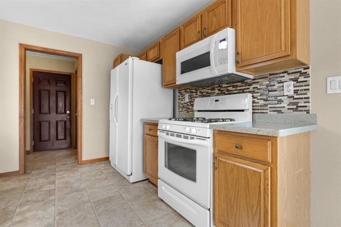 651 Purple Sage, ROSCOE, Illinois 61073, 3 Bedrooms Bedrooms, ,2 BathroomsBathrooms,House,For Sale,Purple Sage,202604900