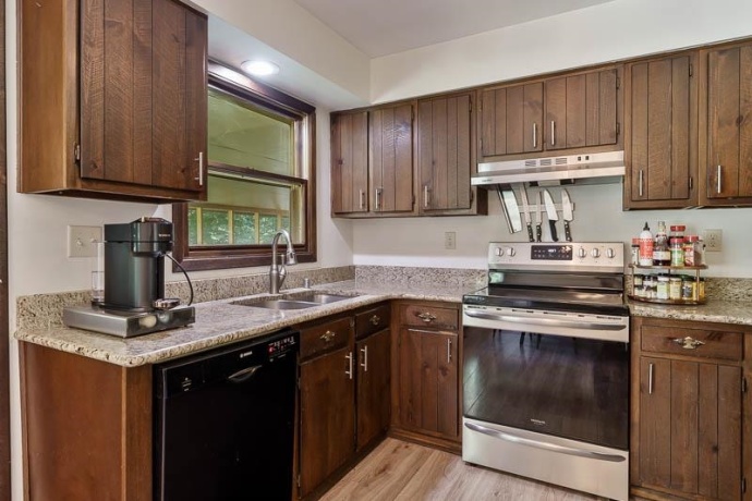 13773 Tallakson, DURAND, Illinois 61024, 4 Bedrooms Bedrooms, ,2 BathroomsBathrooms,House,For Sale,Tallakson,202604902