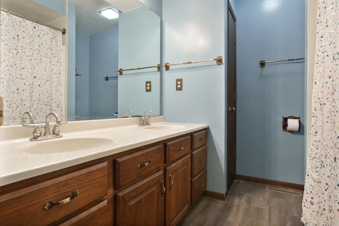 13773 Tallakson, DURAND, Illinois 61024, 4 Bedrooms Bedrooms, ,2 BathroomsBathrooms,House,For Sale,Tallakson,202604902