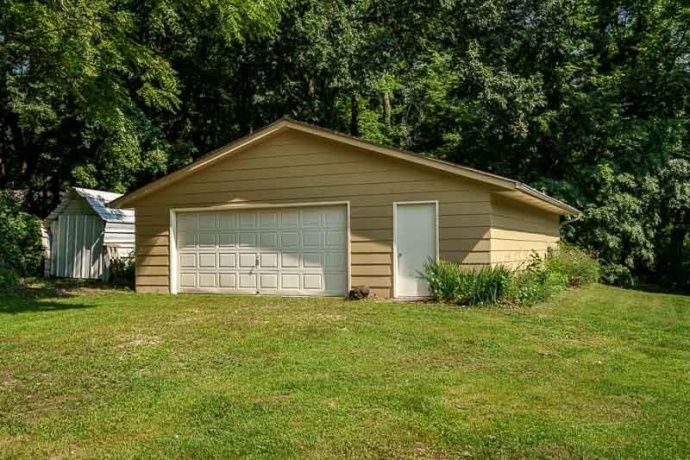 13773 Tallakson, DURAND, Illinois 61024, 4 Bedrooms Bedrooms, ,2 BathroomsBathrooms,House,For Sale,Tallakson,202604902