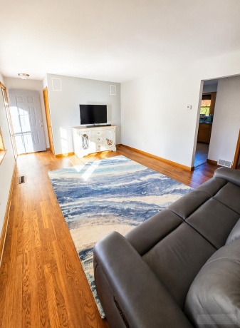 2108 23rd, ROCKFORD, Illinois 61108, 2 Bedrooms Bedrooms, ,1 BathroomBathrooms,House,For Sale,23rd,202604610