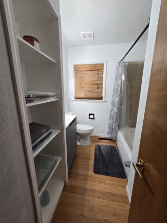 2108 23rd, ROCKFORD, Illinois 61108, 2 Bedrooms Bedrooms, ,1 BathroomBathrooms,House,For Sale,23rd,202604610