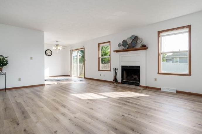 14723 Hunters, SOUTH BELOIT, Illinois 61080, 3 Bedrooms Bedrooms, ,2 BathroomsBathrooms,House,For Sale,Hunters,202604904