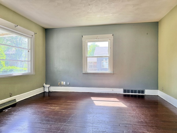 1904 12TH, ROCKFORD, Illinois 61104, 3 Bedrooms Bedrooms, ,2 BathroomsBathrooms,House,For Sale,12TH,202603116