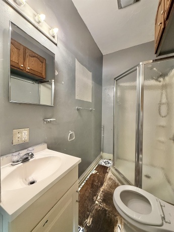 1904 12TH, ROCKFORD, Illinois 61104, 3 Bedrooms Bedrooms, ,2 BathroomsBathrooms,House,For Sale,12TH,202603116