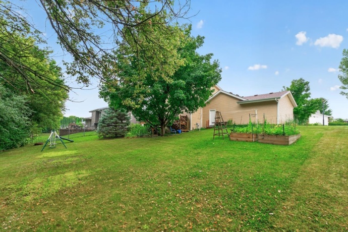 4432 Chesterfield, ROCKFORD, Illinois 61109, 3 Bedrooms Bedrooms, ,2 BathroomsBathrooms,House,For Sale,Chesterfield,202604831