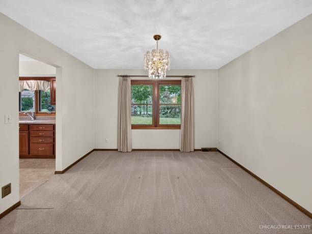 6151 Lippincott, ROCKFORD, Illinois 61107, 4 Bedrooms Bedrooms, ,2 BathroomsBathrooms,House,For Sale,Lippincott,202604901