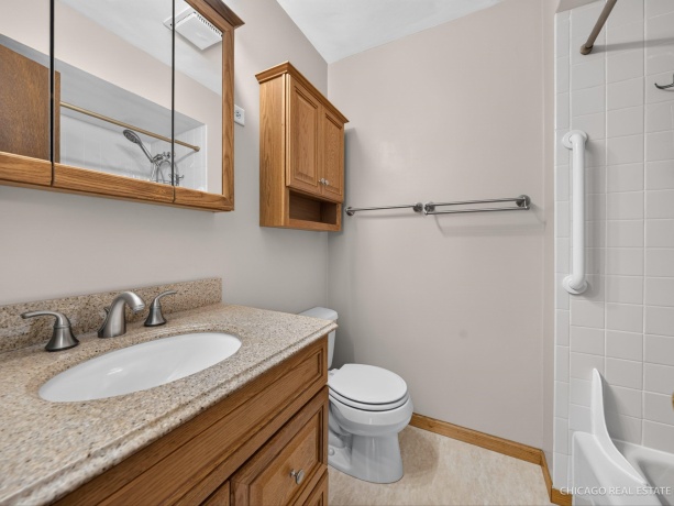 6151 Lippincott, ROCKFORD, Illinois 61107, 4 Bedrooms Bedrooms, ,2 BathroomsBathrooms,House,For Sale,Lippincott,202604901