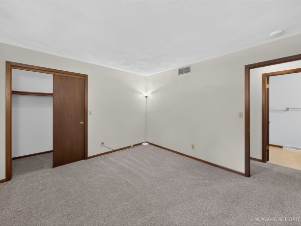 6151 Lippincott, ROCKFORD, Illinois 61107, 4 Bedrooms Bedrooms, ,2 BathroomsBathrooms,House,For Sale,Lippincott,202604901