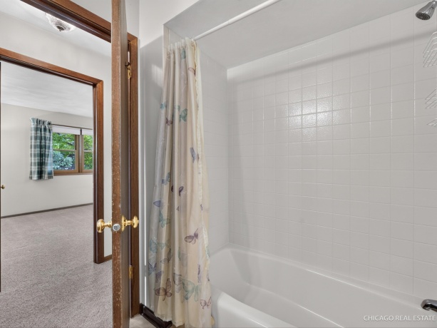 6151 Lippincott, ROCKFORD, Illinois 61107, 4 Bedrooms Bedrooms, ,2 BathroomsBathrooms,House,For Sale,Lippincott,202604901
