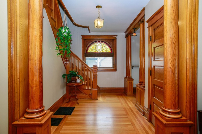 414 Oak, LENA, Illinois 61048, 5 Bedrooms Bedrooms, ,3 BathroomsBathrooms,House,For Sale,Oak,202604910