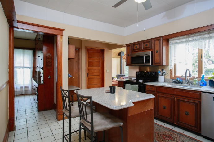 414 Oak, LENA, Illinois 61048, 5 Bedrooms Bedrooms, ,3 BathroomsBathrooms,House,For Sale,Oak,202604910
